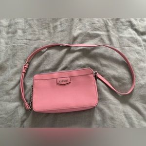 Cross body bag